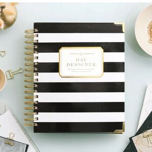 Day Designer 2025 Flagship Daily Planner: Black Stripe